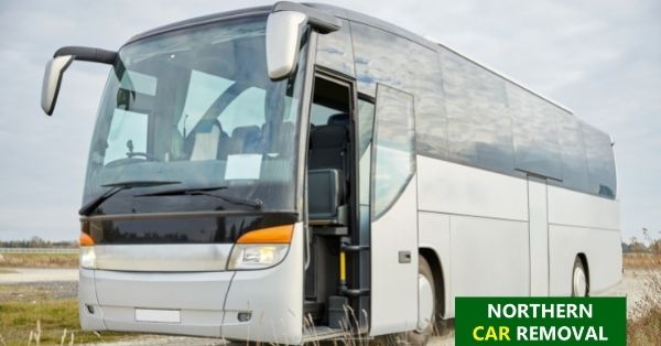 5 Ways That Riding a Bus Improves Your Life