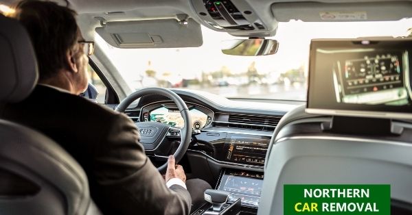 5 useful ways you could be driving less dangerously 5 useful ways you could be driving less dangerously